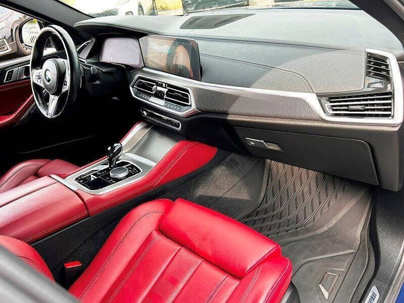 2022 BMW X6 xDrive40i