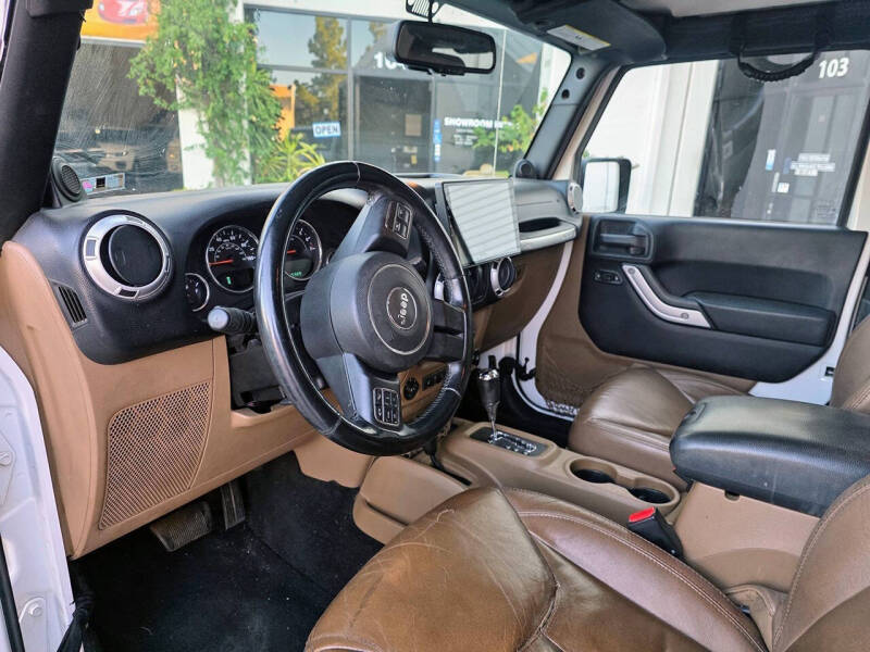 2013 Jeep Wrangler Sahara