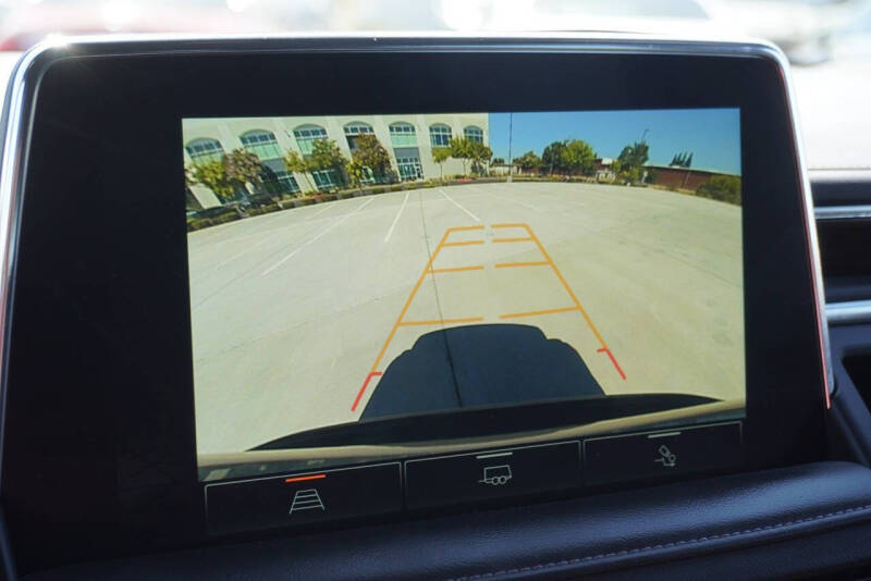 2023 GMC Yukon SLE