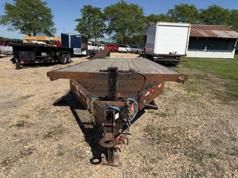 2014 Kieffer Built Bed Over Flat Bed 12000#