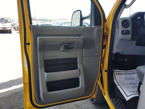 2022 Ford E-Series