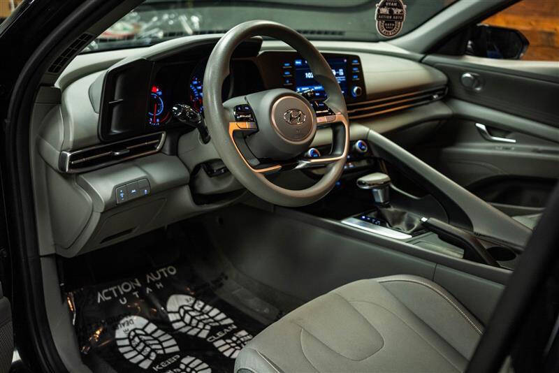 2023 Hyundai Elantra