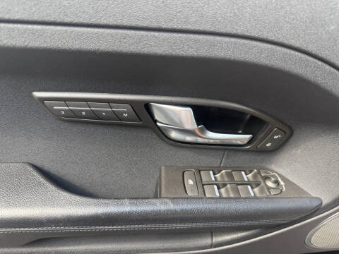 2015 Land Rover Range Rover Evoque Pure Plus