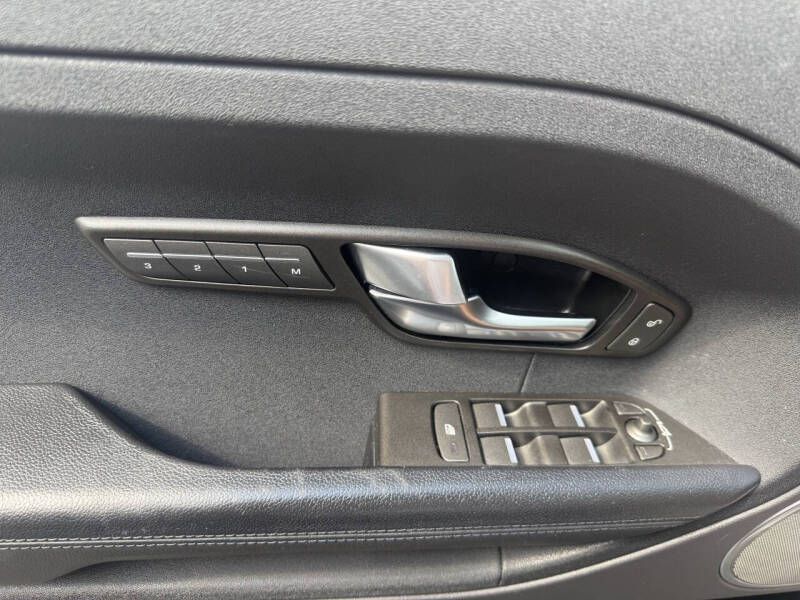 2015 Land Rover Range Rover Evoque Pure Plus