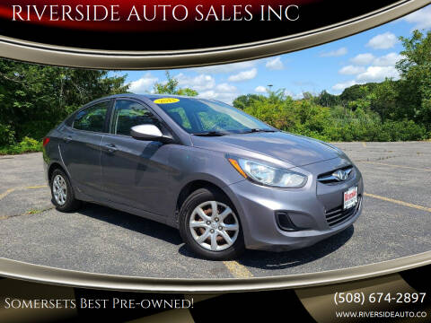 2013 Hyundai Accent for sale at RIVERSIDE AUTO SALES INC in Somerset MA