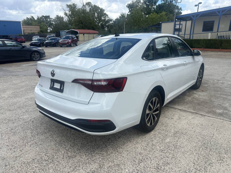 2024 Volkswagen Jetta S