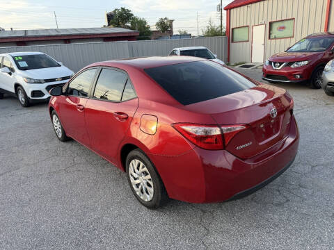2017 Toyota Corolla LE