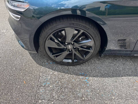 2023 Genesis G70