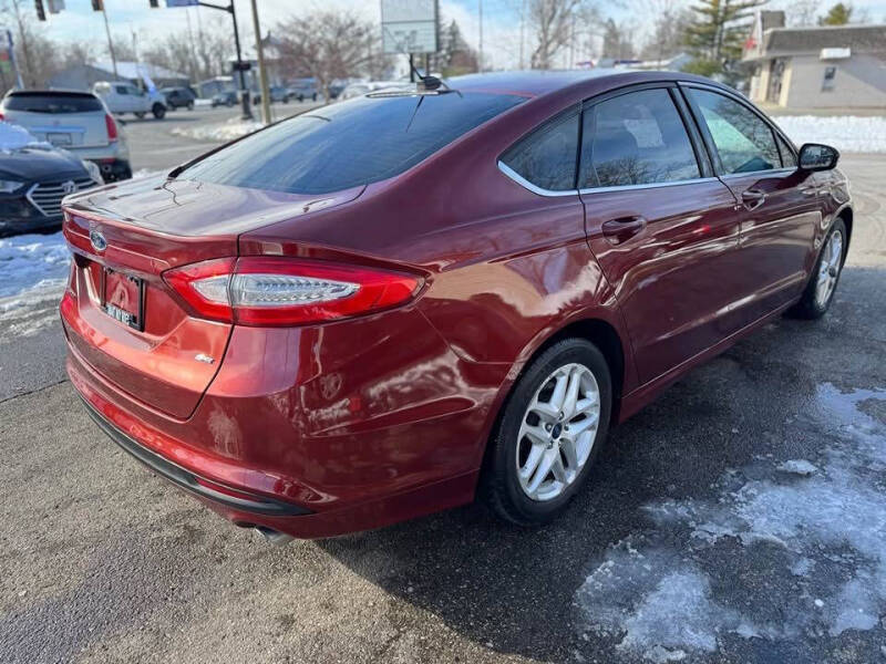 2014 Ford Fusion SE
