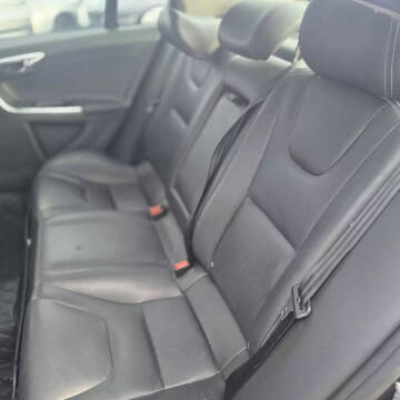 2017 Volvo S60 T5 Dynamic