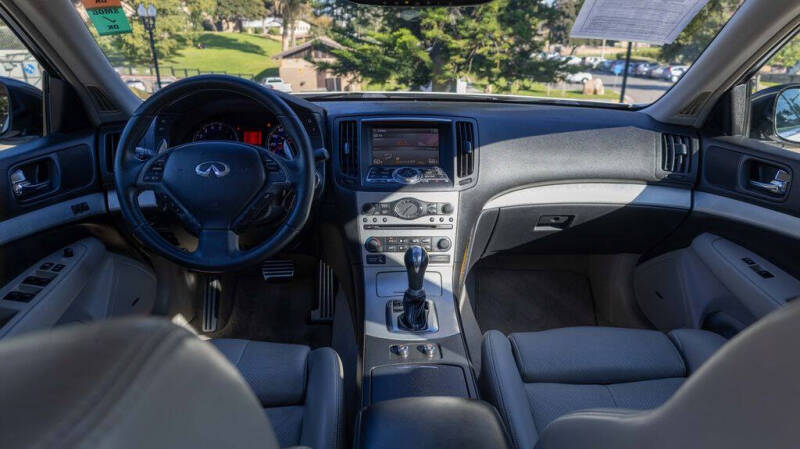 2009 Infiniti G37 Sedan Journey