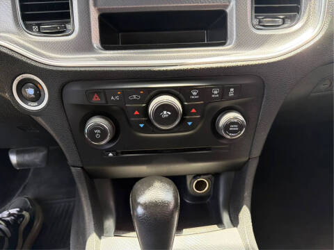 2014 Dodge Charger SE