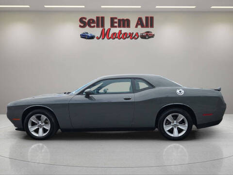 2023 Dodge Challenger SXT