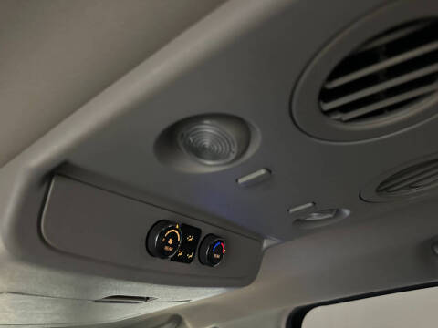 2015 Nissan Armada SV