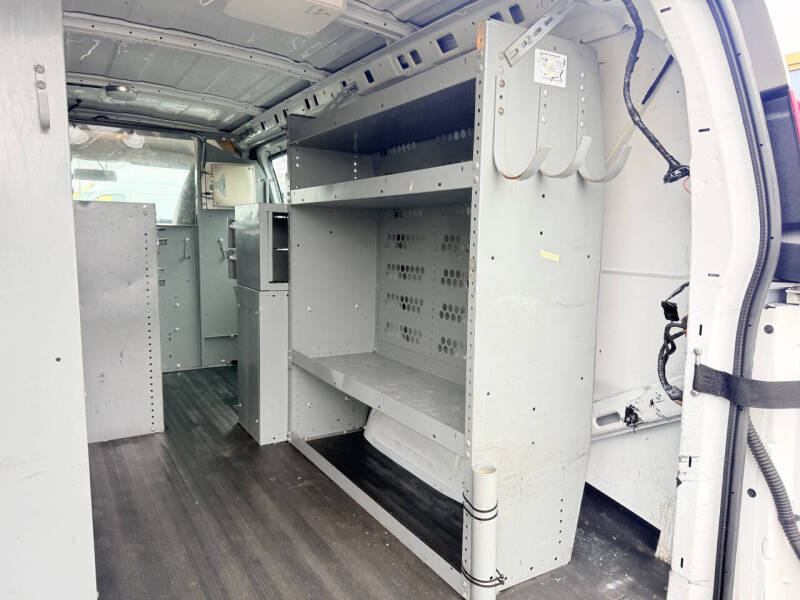 2013 Chevrolet Express 2500