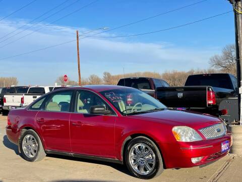 2007 Ford Five Hundred for sale at Liberty Auto Sales in Merrill IA