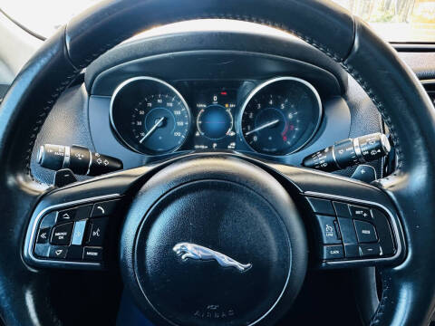 2017 Jaguar F-PACE 35t Premium