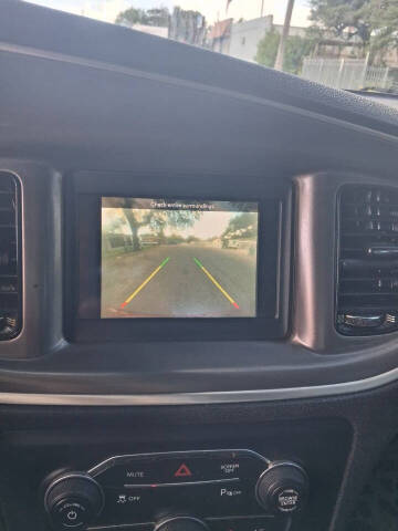 2019 Dodge Charger SXT
