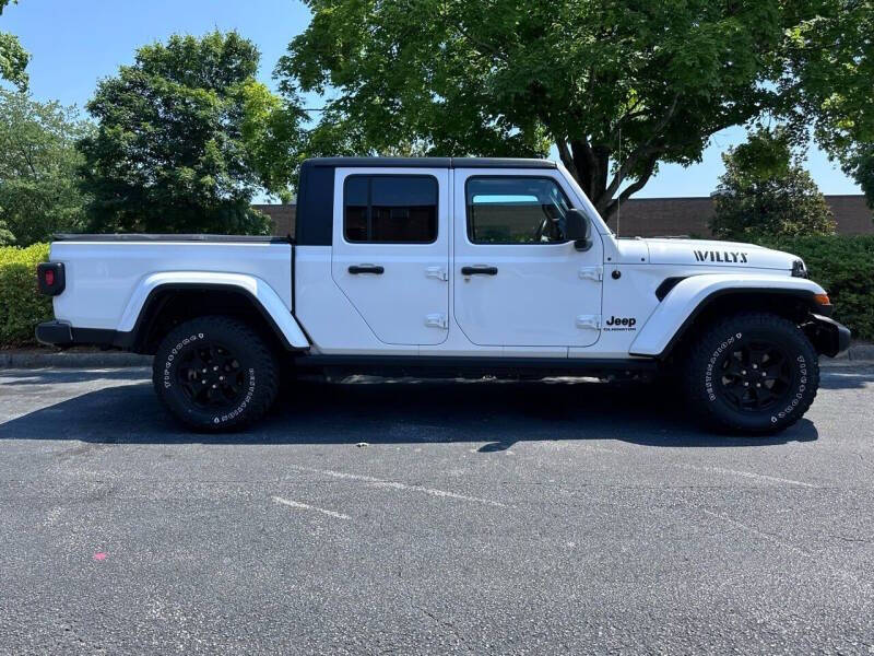 2022 Jeep Gladiator Willys