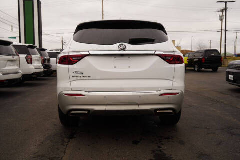 2023 Buick Enclave Essence