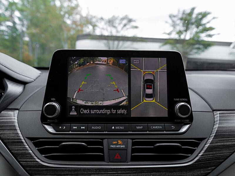 2021 Nissan Altima 2.5 Platinum