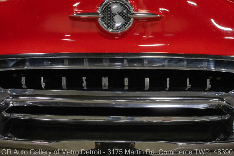 1955 Oldsmobile 98 Starfire