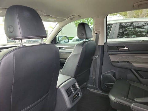 2022 Volkswagen Atlas SE