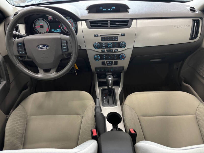 2008 Ford Focus SES