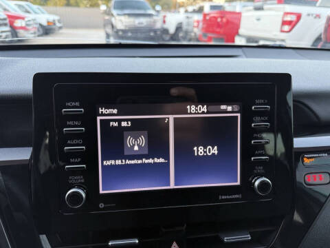 2022 Toyota Camry SE