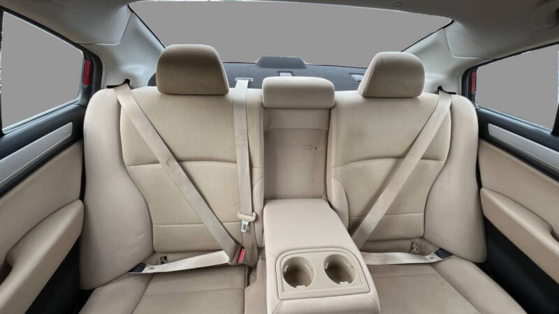 2015 Subaru Legacy 2.5i