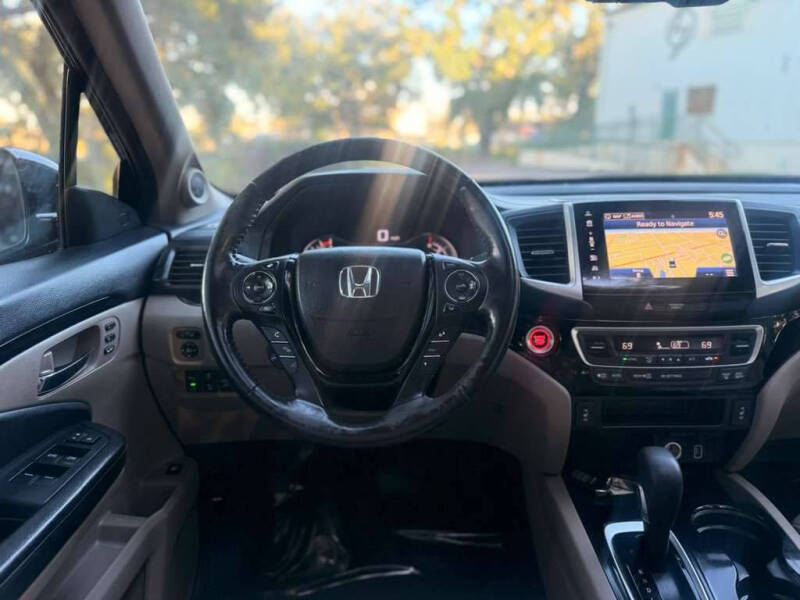 2019 Honda Ridgeline RTL-E