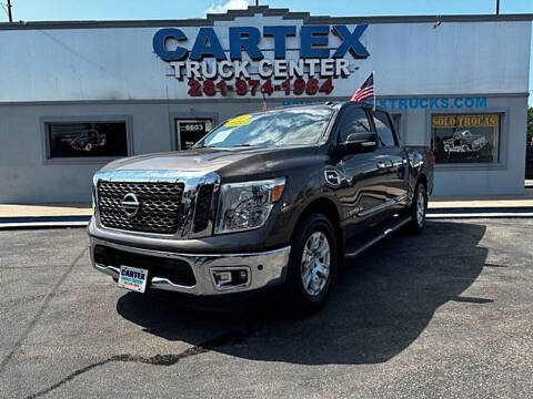 2017 Nissan Titan SV