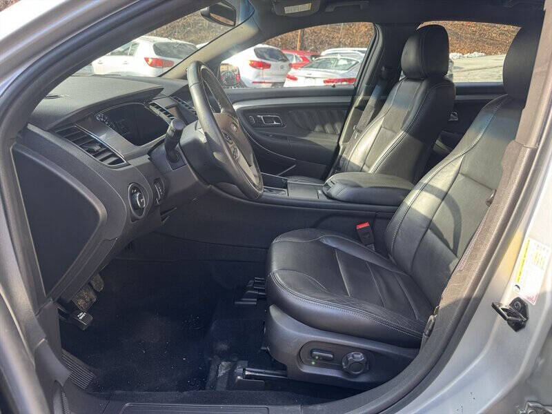 2013 Ford Taurus SEL