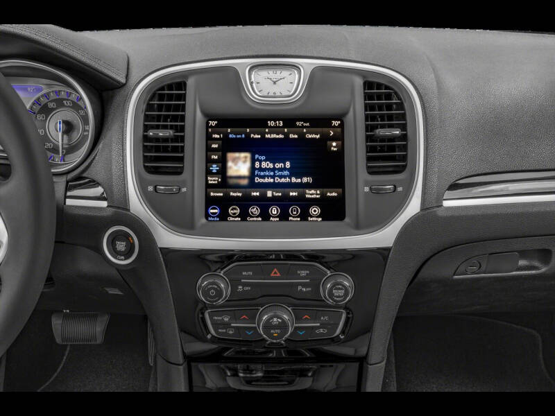 2023 Chrysler 300 S V6