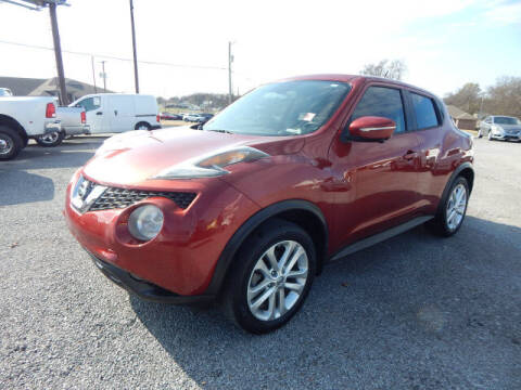 2015 Nissan JUKE for sale at Ernie Cook and Son Motors in Shelbyville TN