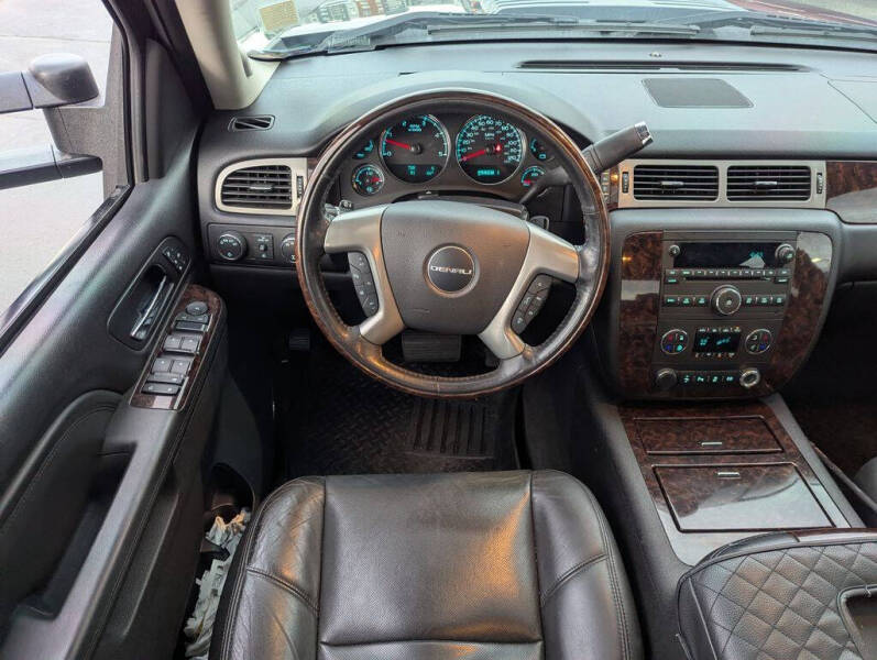 2012 GMC Sierra 2500HD Denali