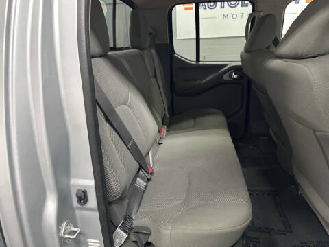 2021 Nissan Frontier SV