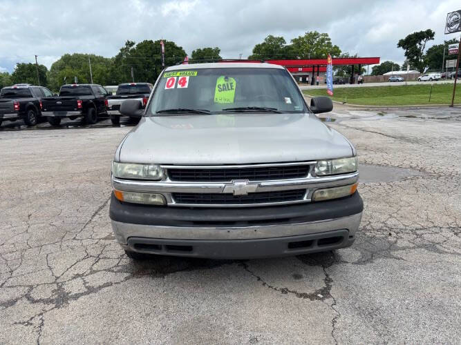 2004 Chevrolet Tahoe LS
