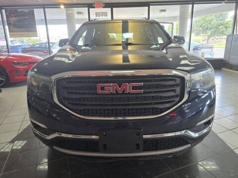 2017 GMC Acadia SLE-2
