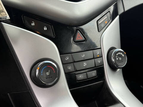 2011 Chevrolet Cruze LT