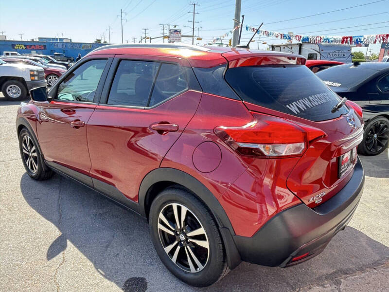 2019 Nissan Kicks SV