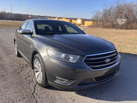 2018 Ford Taurus Limited