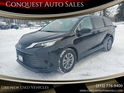 2022 Toyota Sienna for sale at Conquest Auto Sales in Port Byron NY