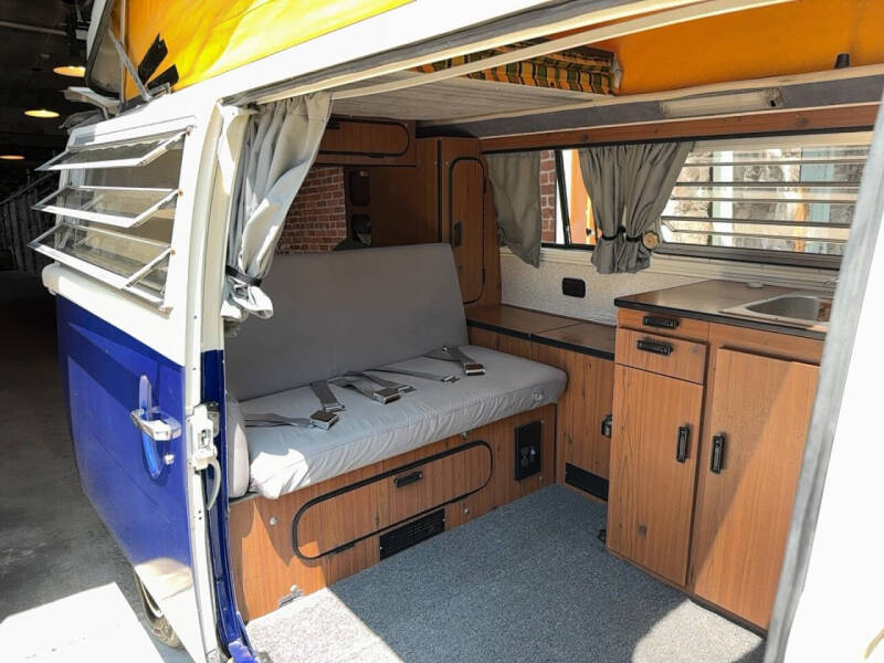 1977 Volkswagen Type 2