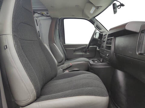 2019 GMC Savana 2500