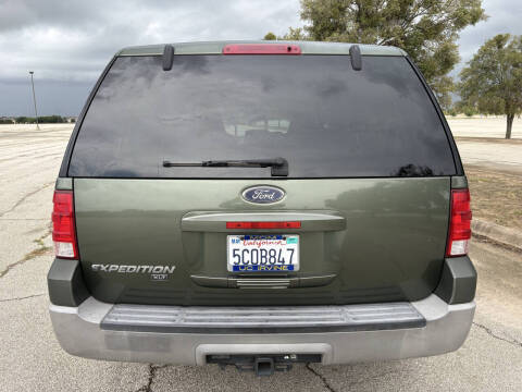 2003 Ford Expedition XLT