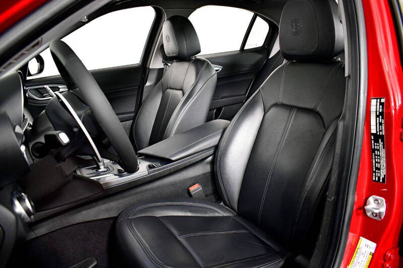 2018 Alfa Romeo Giulia Sport