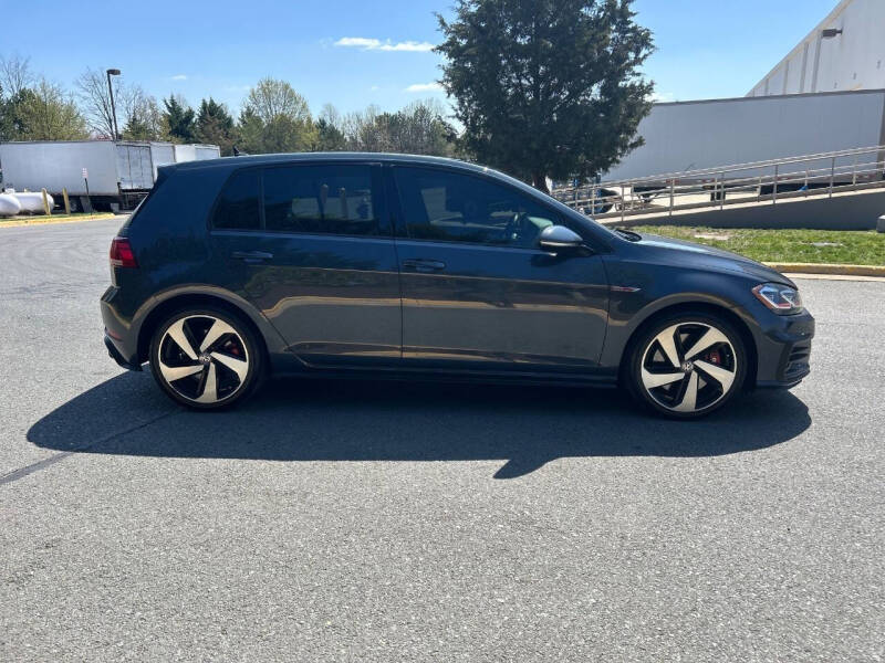2018 Volkswagen Golf GTI SE