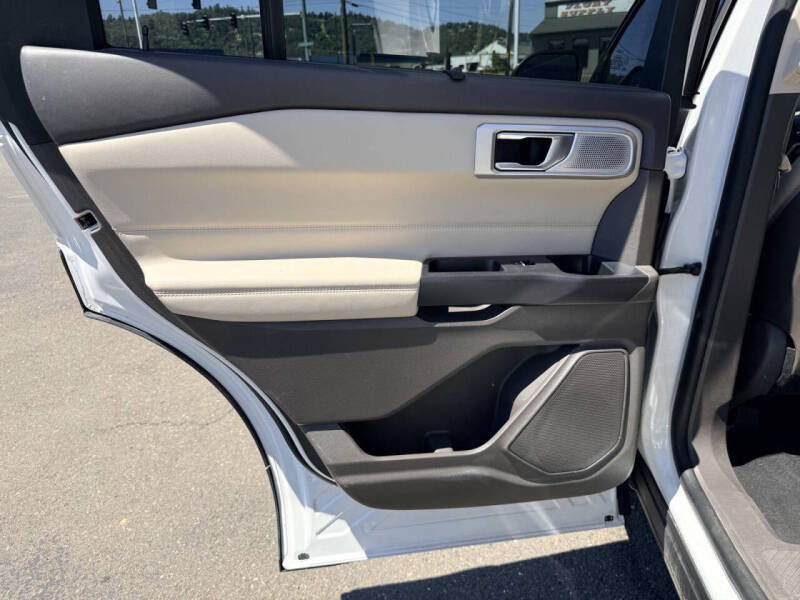 2020 Ford Explorer Platinum