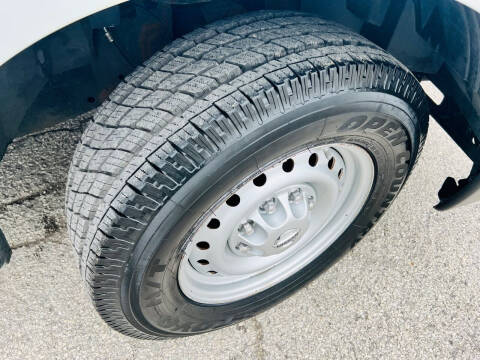 2015 Nissan NV 1500 S